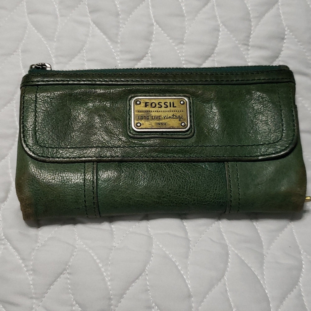 FOSSIL Vintage Green Leather Wallet